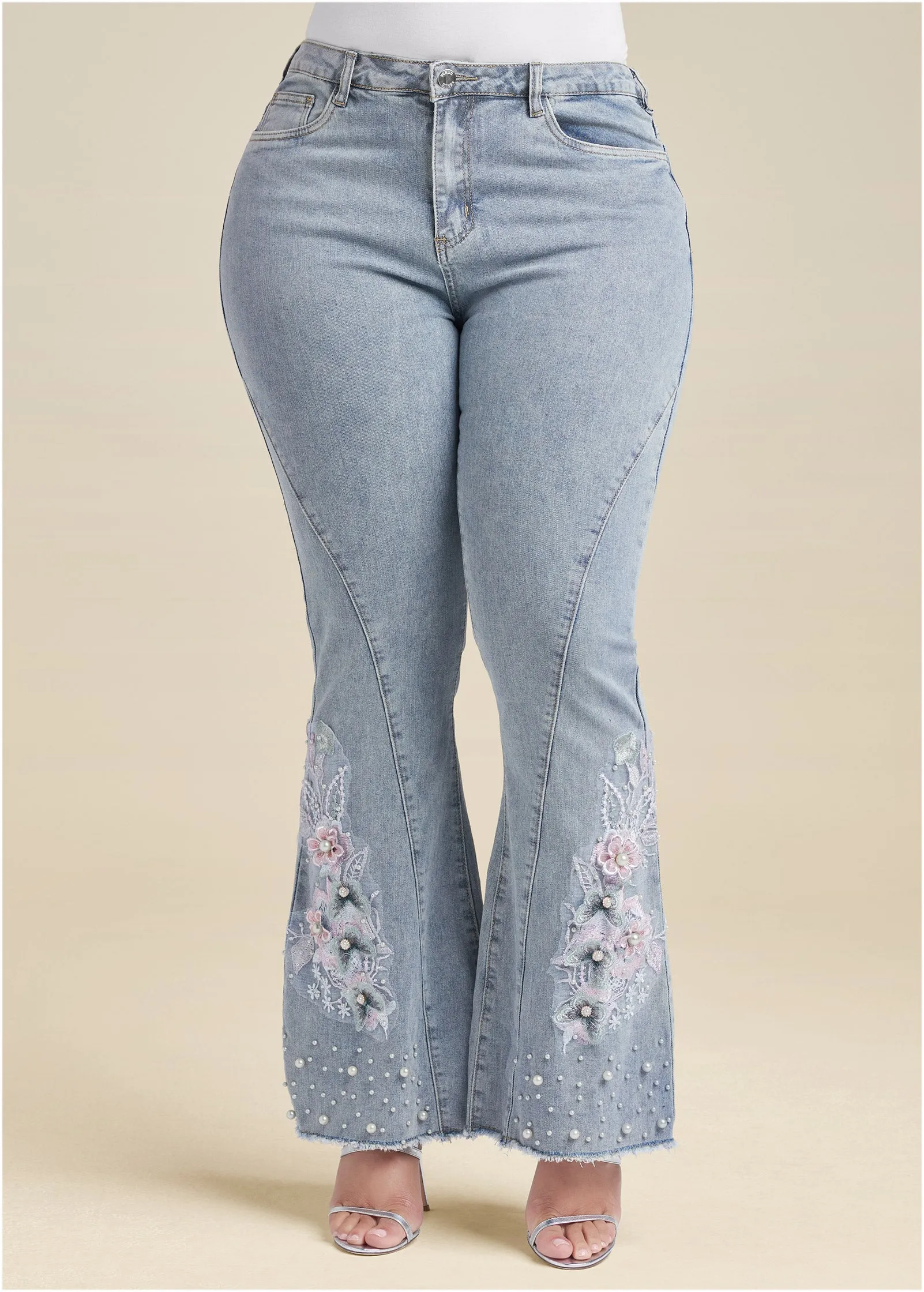 Floral Applique Jeans - Light Wash