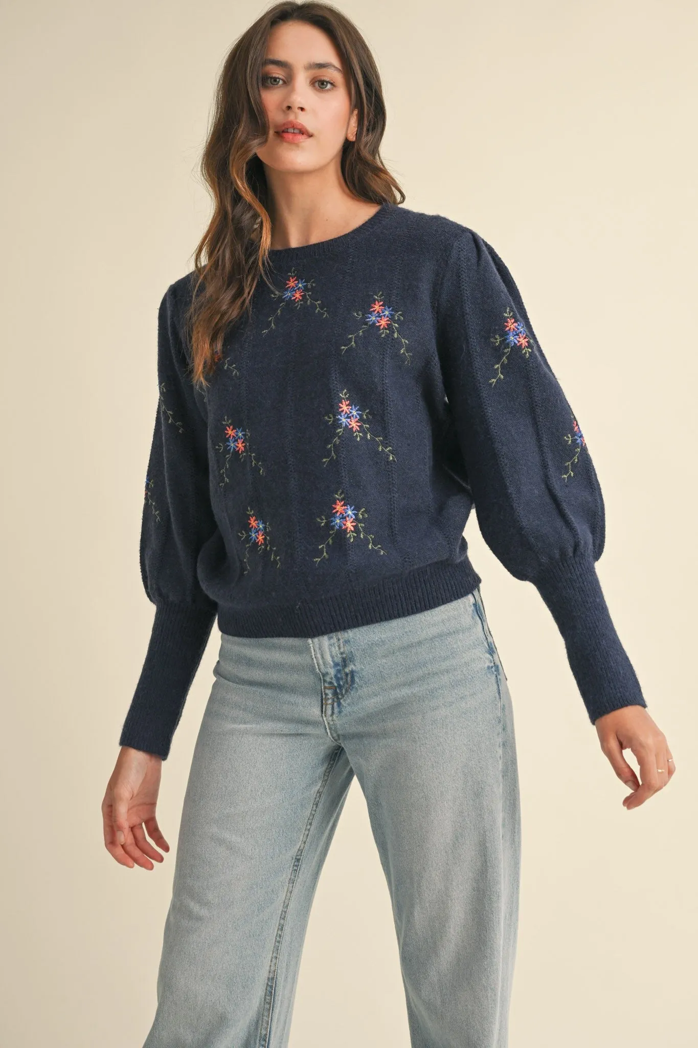 FLORAL EMBROIDERY SWEATER
