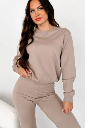 Hydrophobic Surface Treatment Honoring The Ordinary Crewneck Sweater (Coca Mocha)