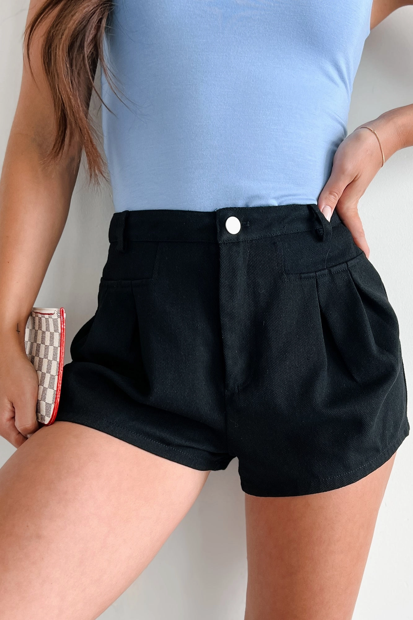 No One To Blame Pleated Denim Shorts (Black) Functional Design yoga clothes