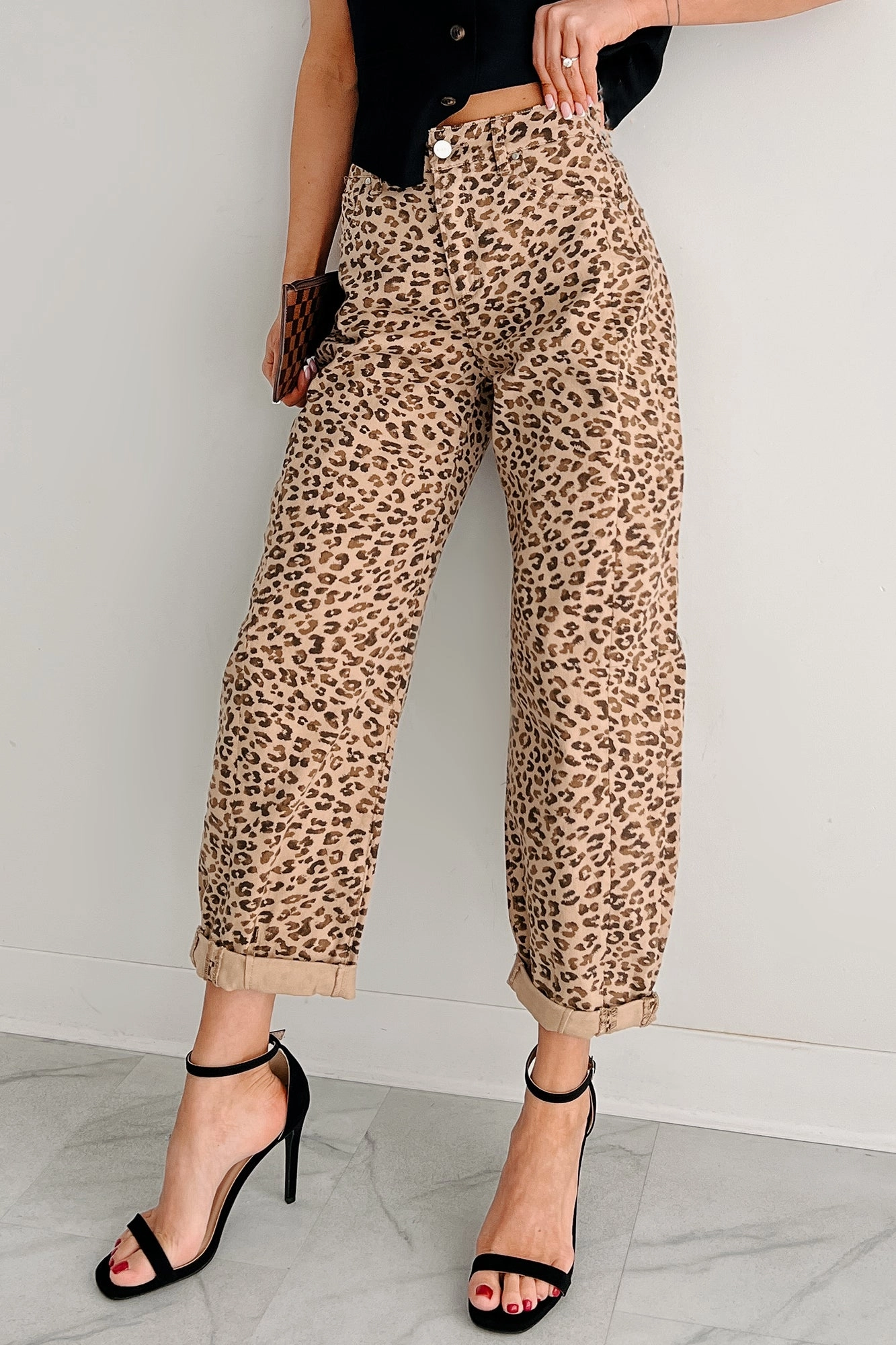Wide-leg cut Berkeley High Rise Barrel Cuffed Risen Jeans (Leopard)