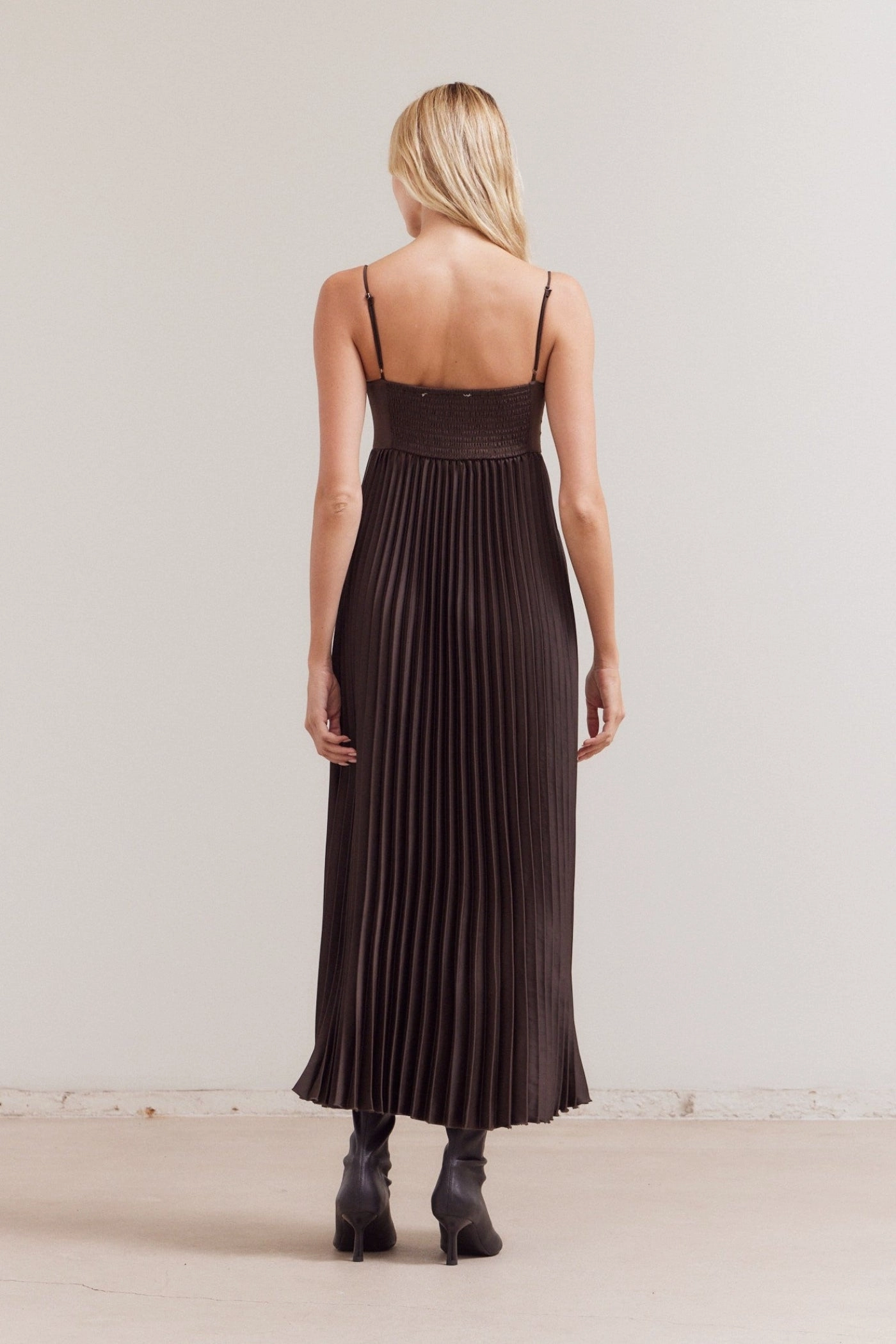 FRIDA PLEATED MIDI DRESS Luxe Wear