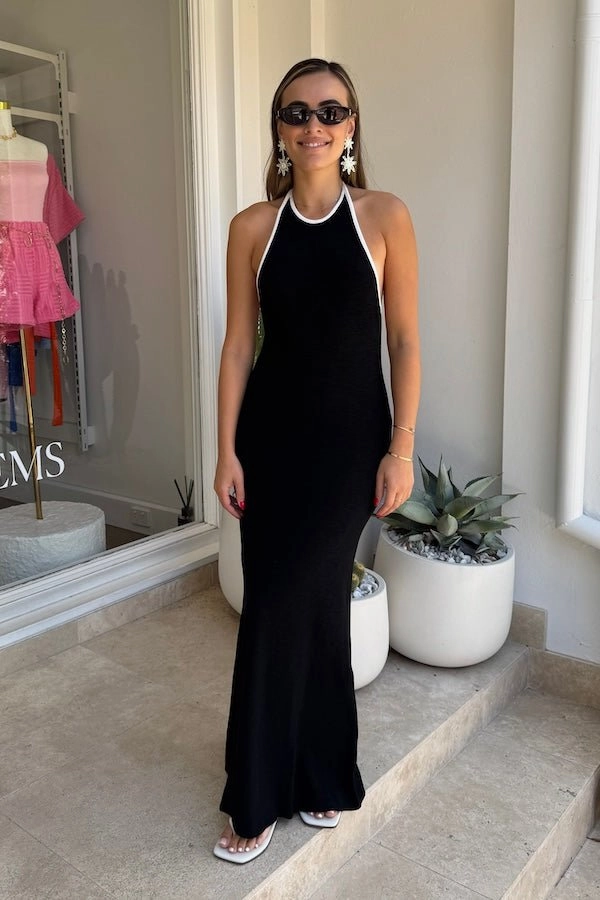 Charlie Maxi Dress Black Chain-Detail