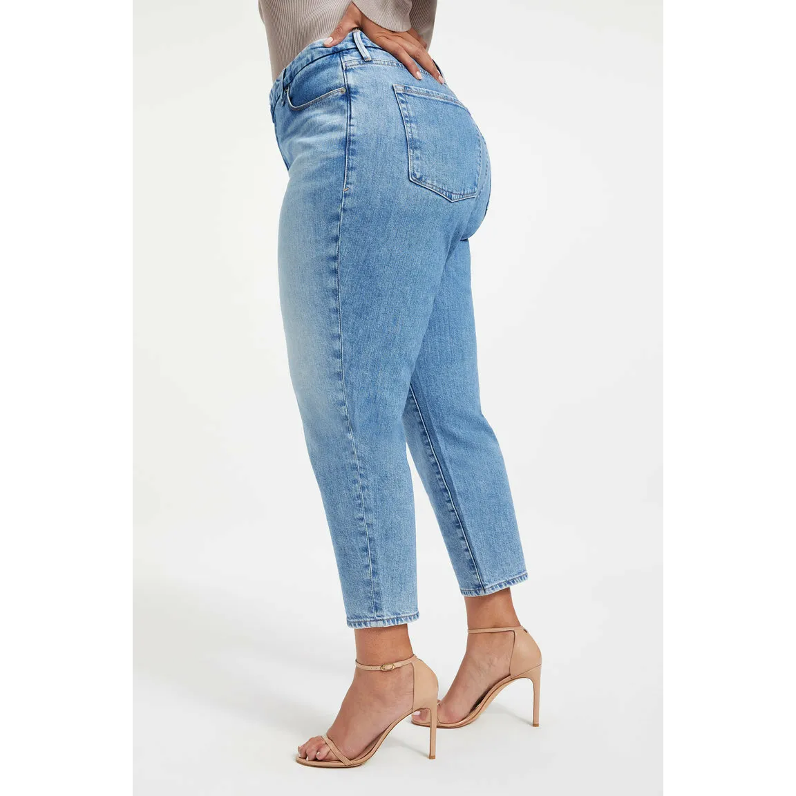 Good American Mom Jean | INDIGO047 Wash