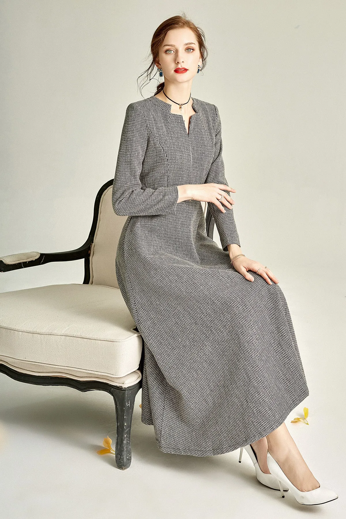 Gray autumn winter long-sleeved V-neck woolen dress- Sei
