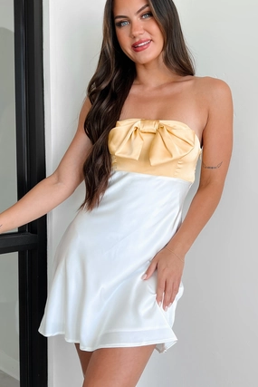 Guests To Impress Strapless Satin Mini Dress (White/Yellow) Printed-Fabric Gradient Shade