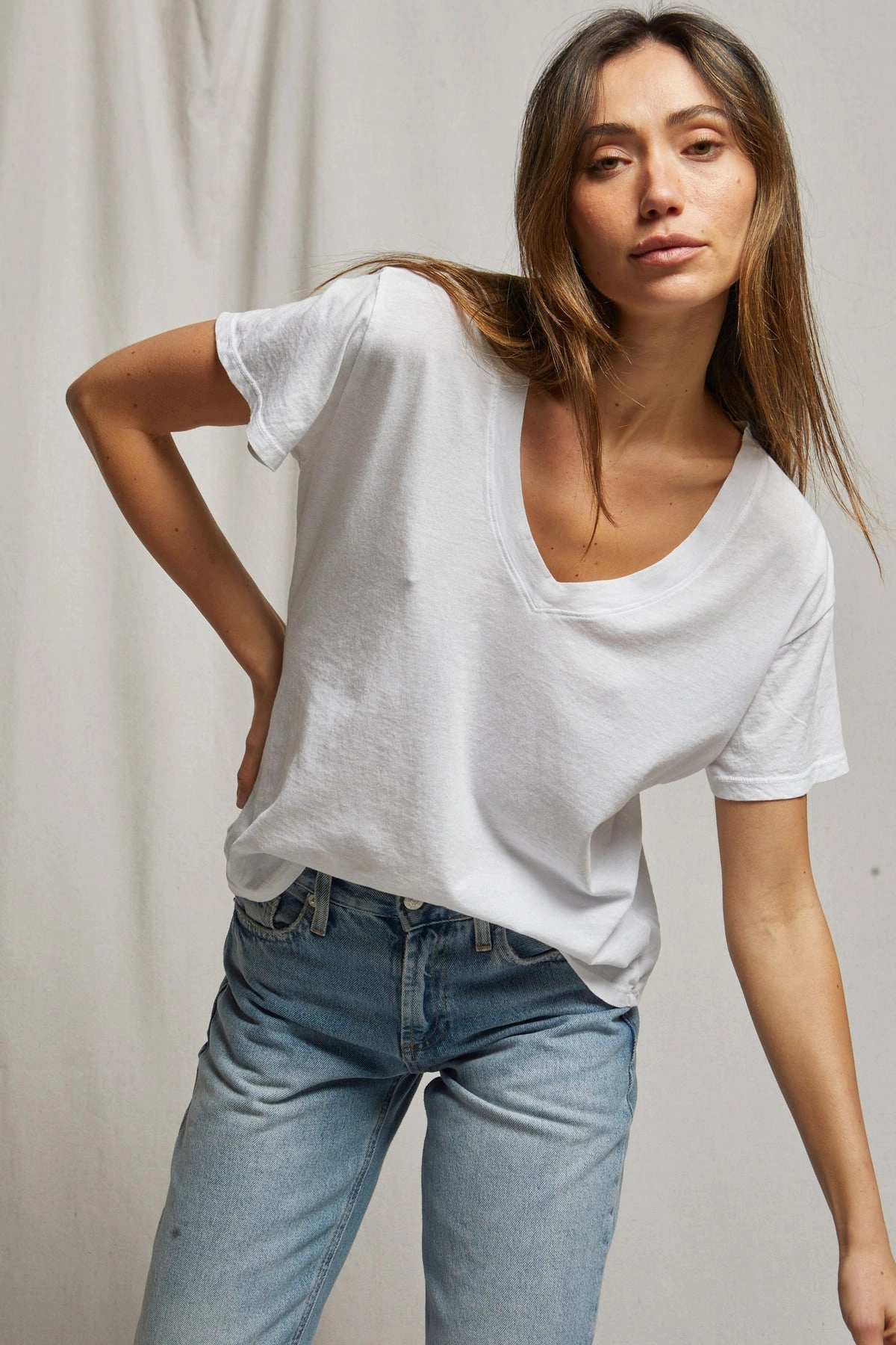 UltraSoft Lining HENDRIX BOXY VNECK TEE