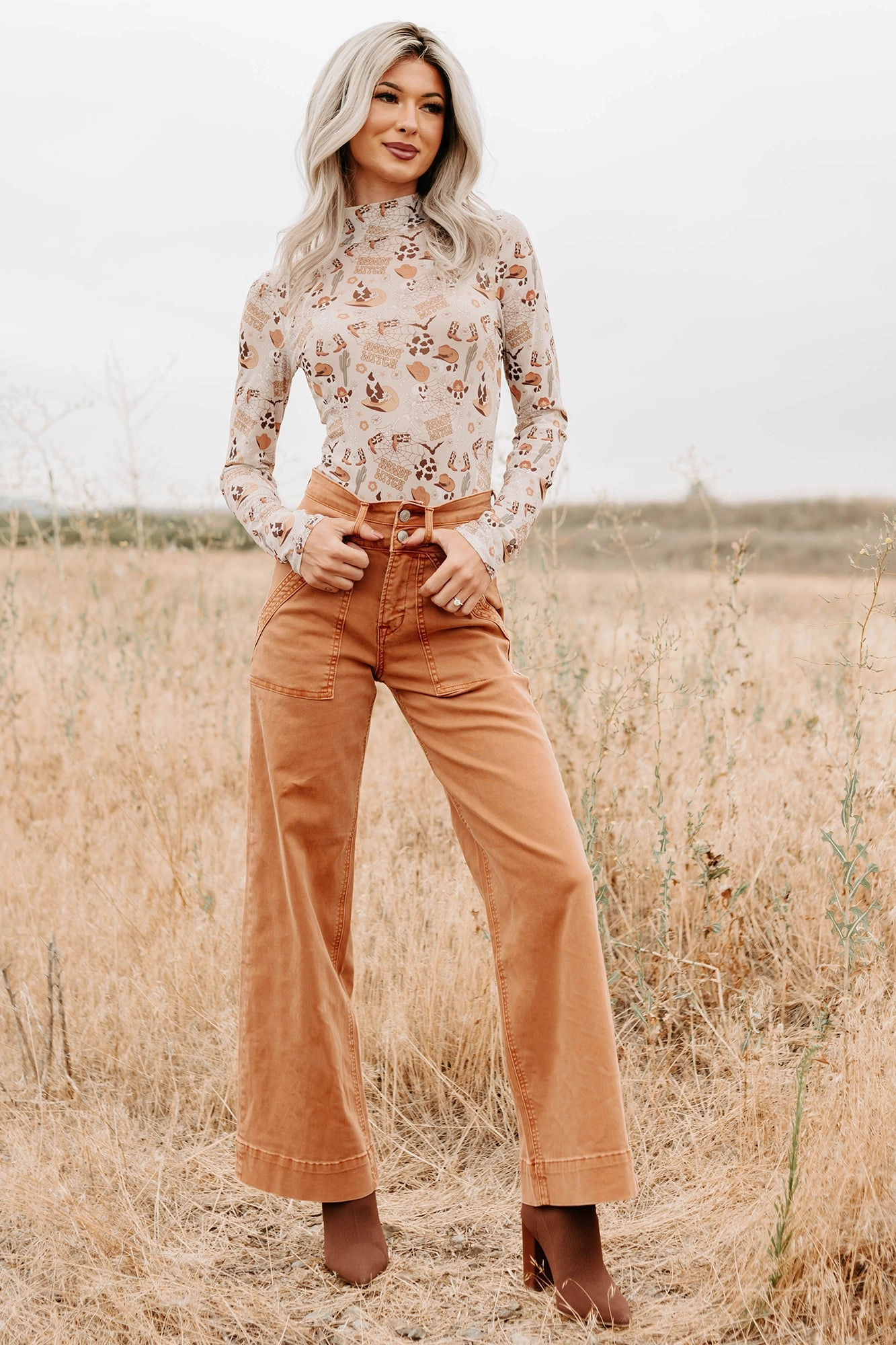 RegularFit Henley Wide Leg Mica Denim Jeans (Cinnamon)