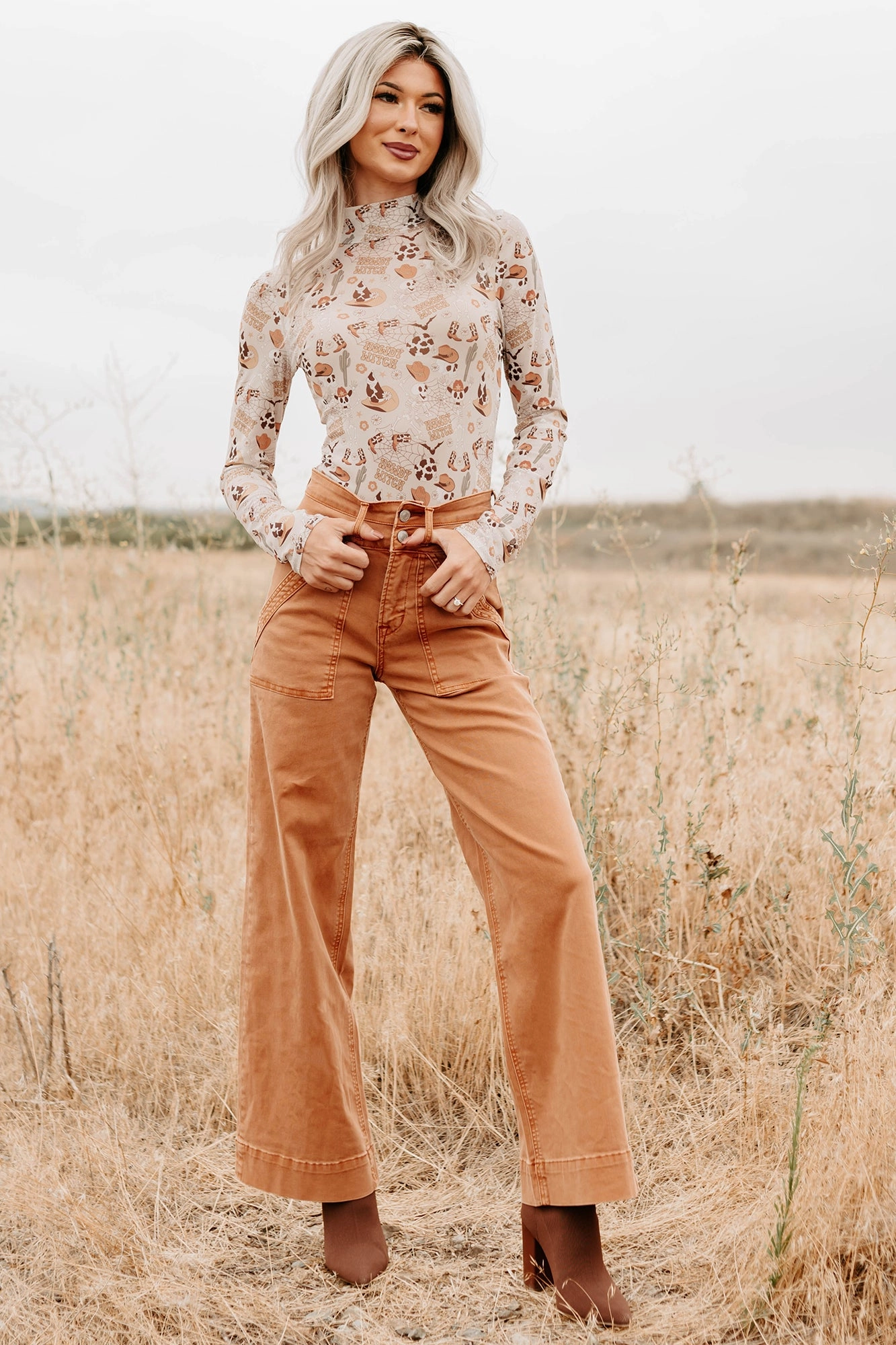 Everyday Essential Henley Wide Leg Mica Denim Jeans (Cinnamon)