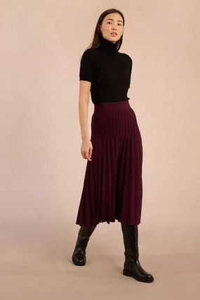 All Day Fit High Waisted Pleated Midi Skirt in Dark Red