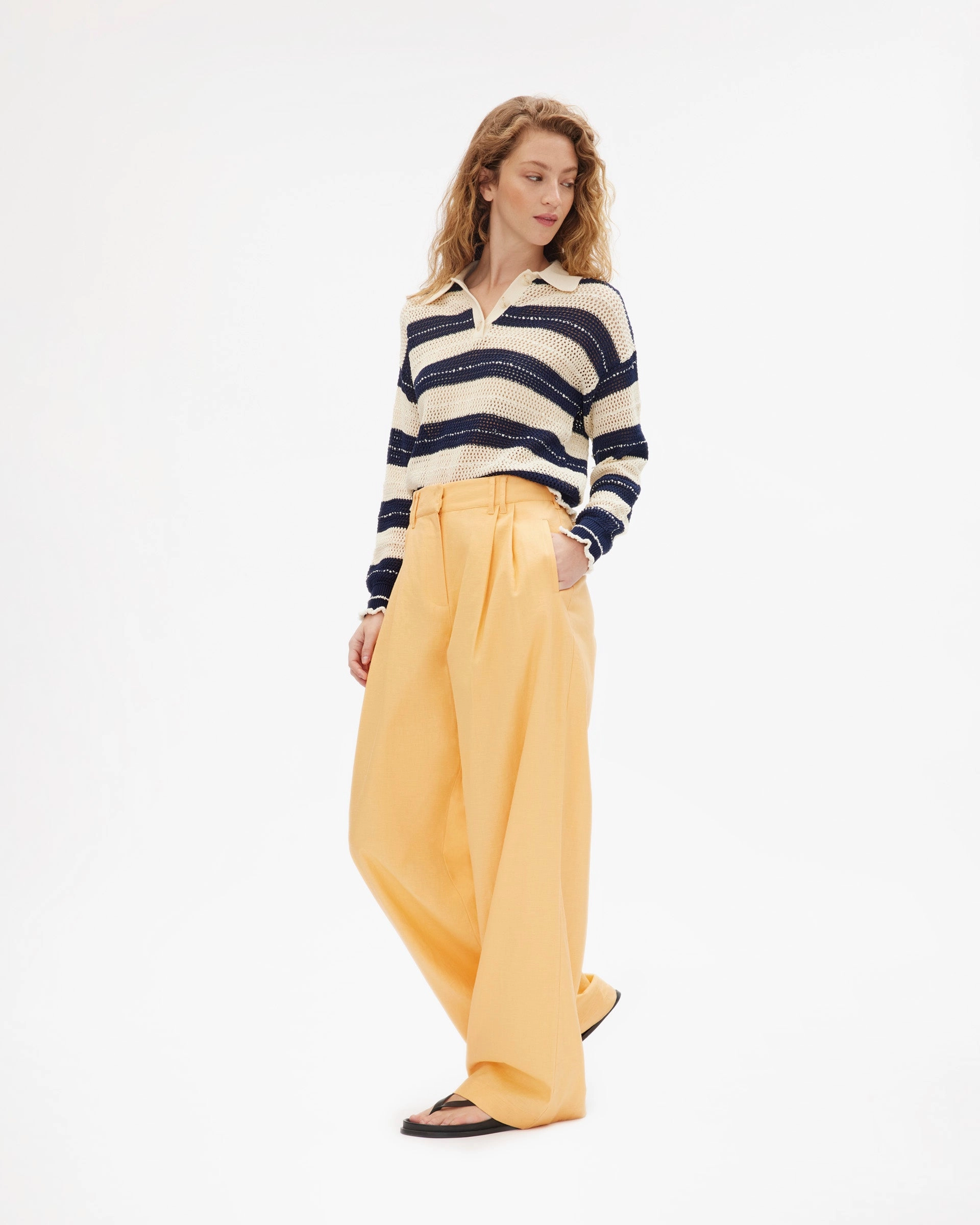 Quinn Sweater LightweightTexture Compression Gradient
