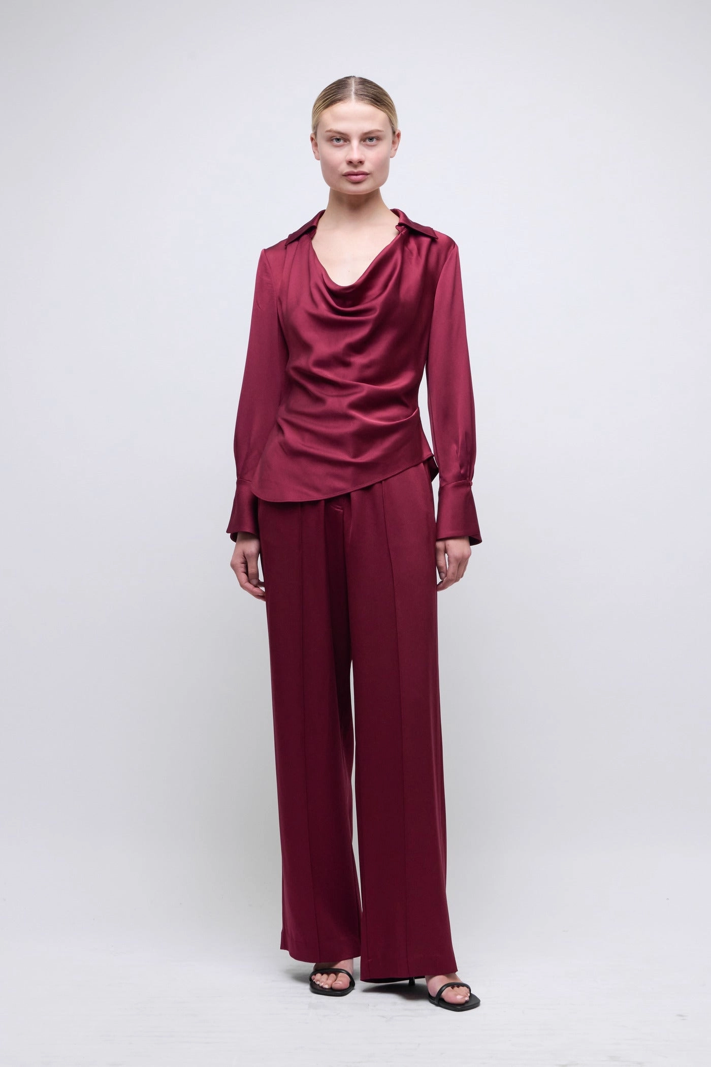 Casual Button-Down Symone Satin Top Cranberry