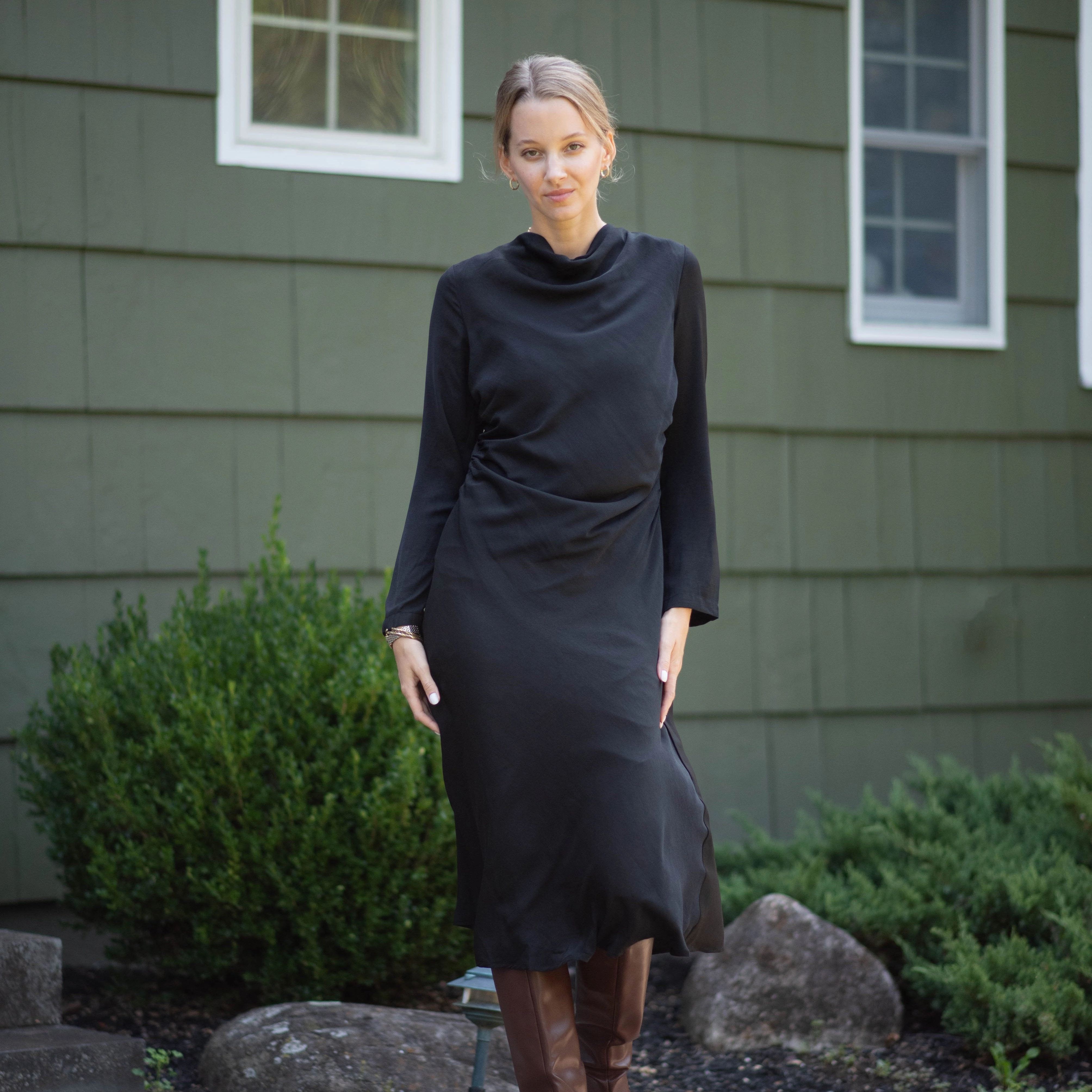 Lightweight Comfort Inner Feel Marseille Dress | Black [Final Sale]
