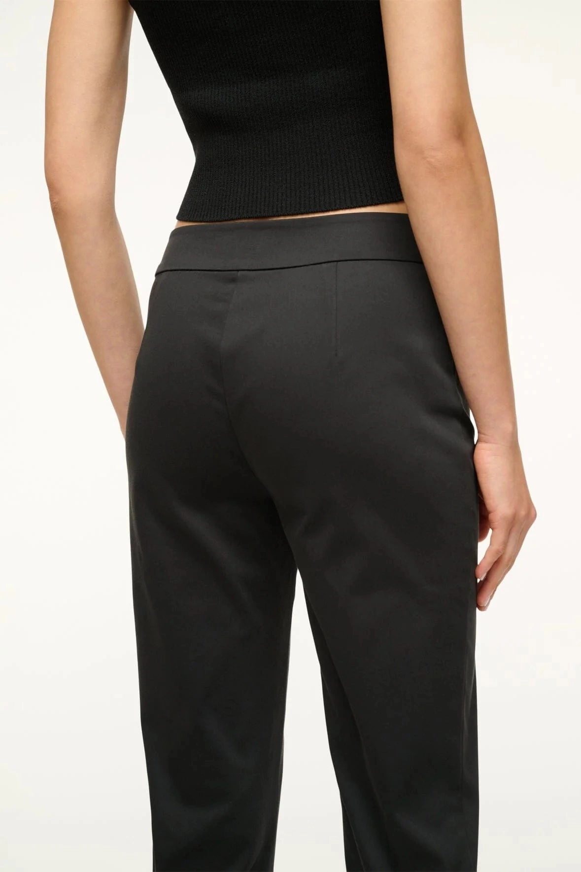 Cozy And Stylish Hunter Pant Black