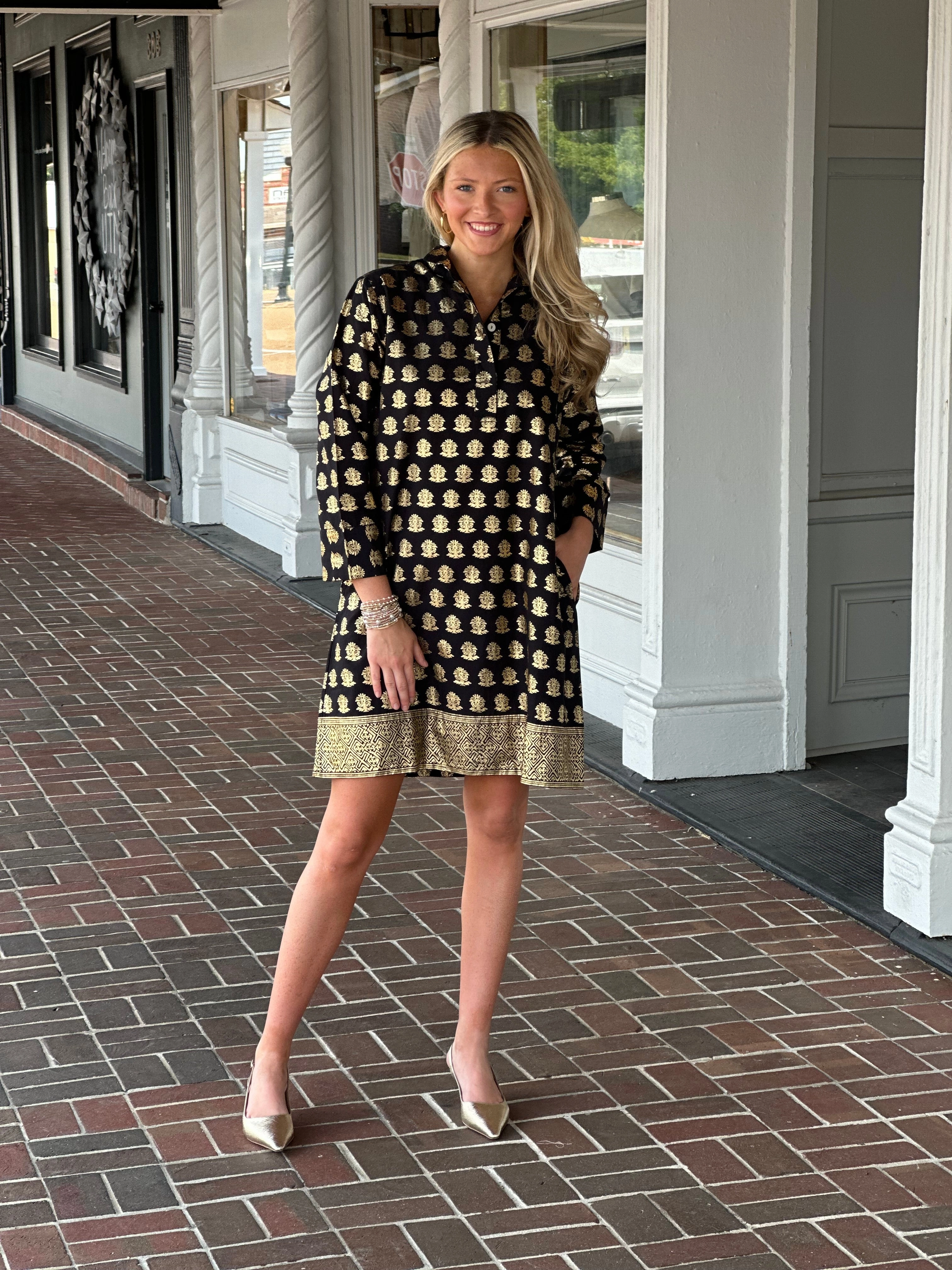 Non-Iron Sophisticated Style Jude Connally Helen Dress in Foulard Border Black Gold