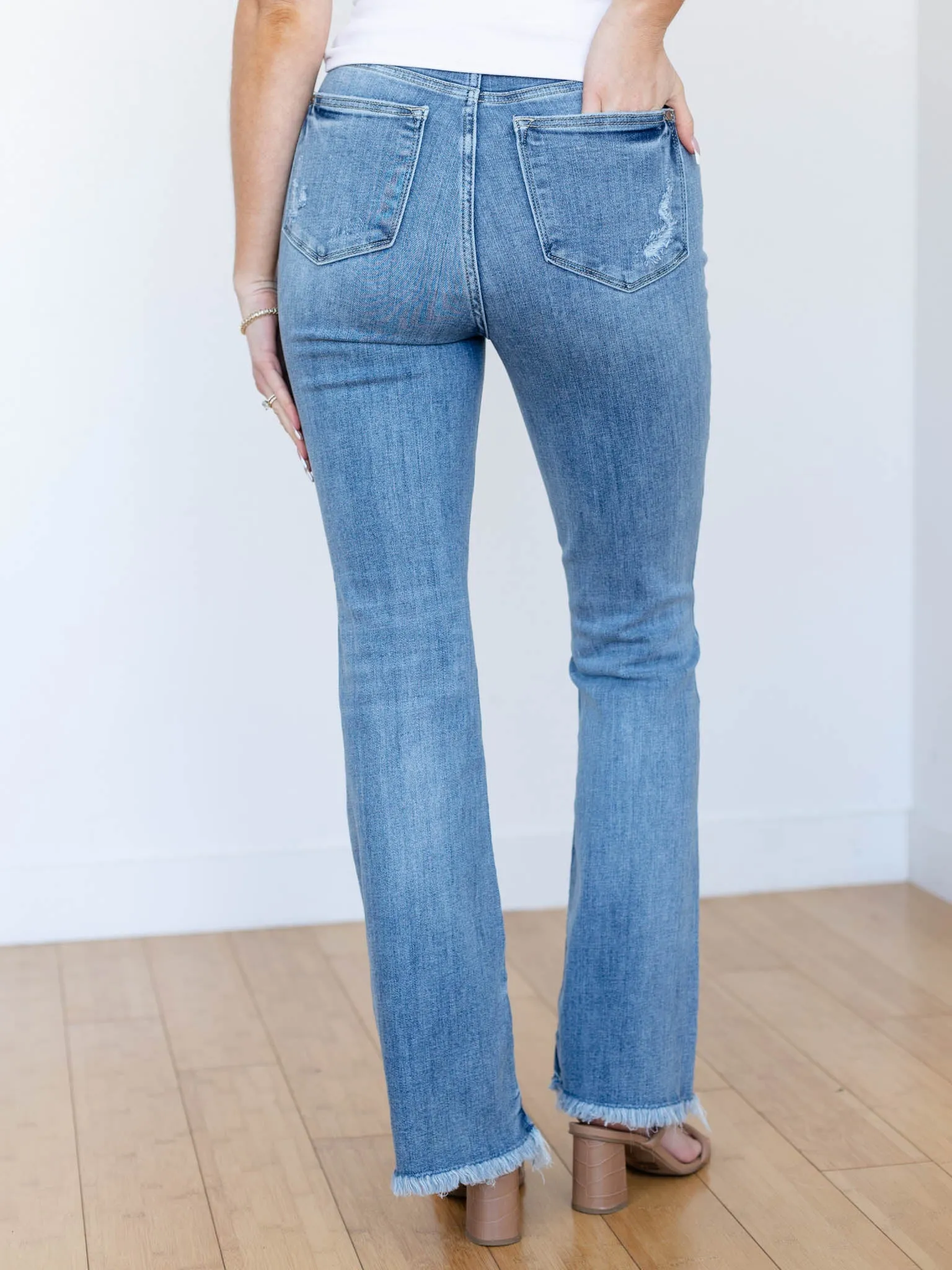 Judy Blue Medium Fray Hem Bootcut
