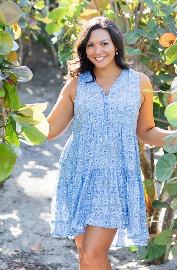 Youthful Mood Street Style Kaia Dress Short / Periwinkle Medallion
