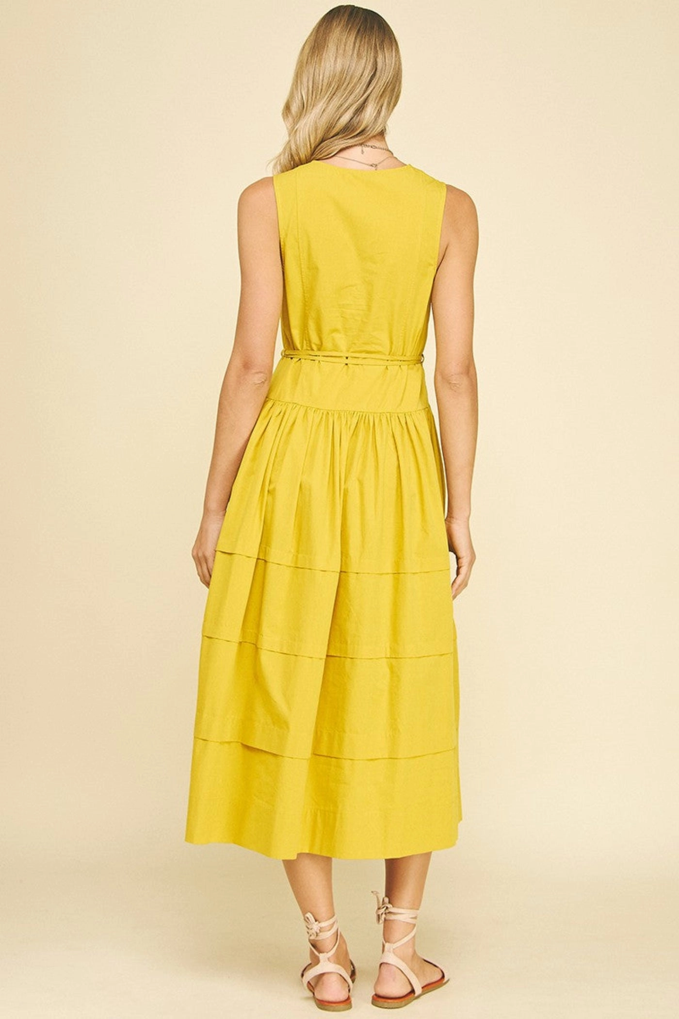 Day Glow KELLY V-NECK TIERED MIDI DRESS
