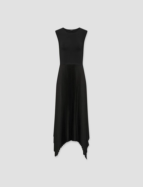 Knit Weave Pliss?? Dera Dress Chic Fit