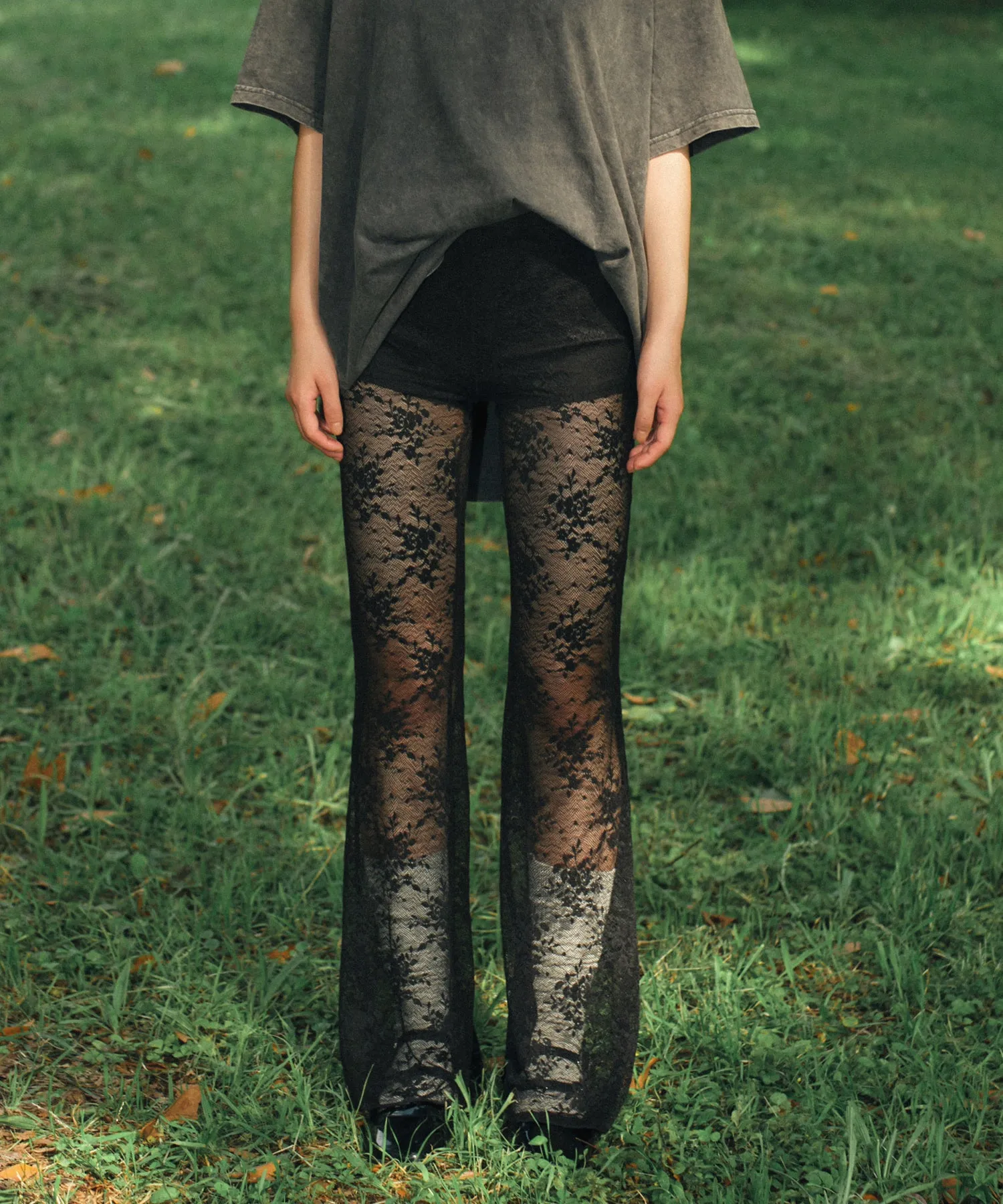 Lace flare leggings