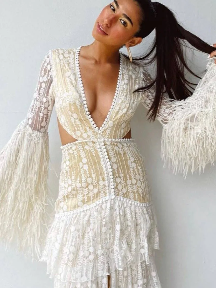 Lace wedding Dress the Golden Swan / Genavieve