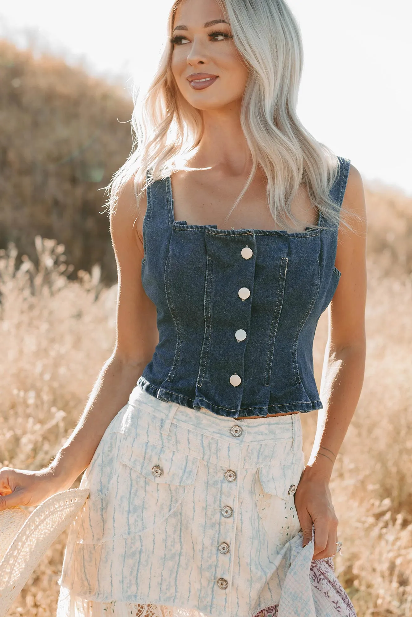 HygienicCoating FadeResistant Finish End Of Beginning Pleated Denim Tank Top (Denim)