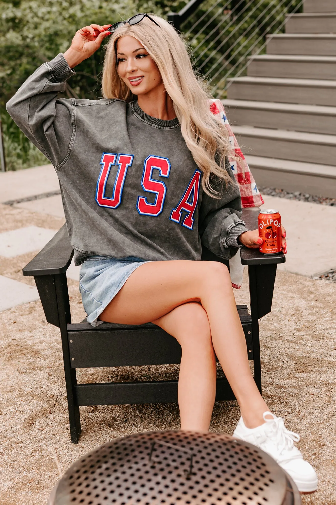 Buttery Soft Handfeel summer look "USA" Mineral Wash Sweatshirt (Charcoal)
