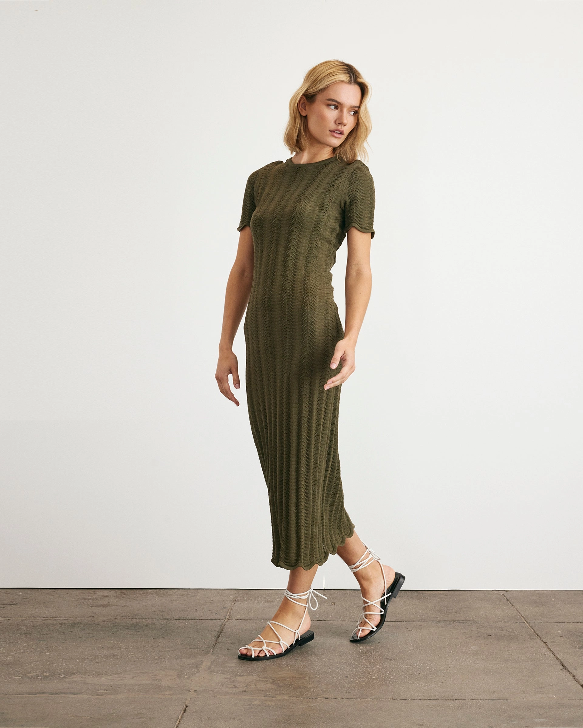 Leighton Dress Walk Mood Tailored Cut