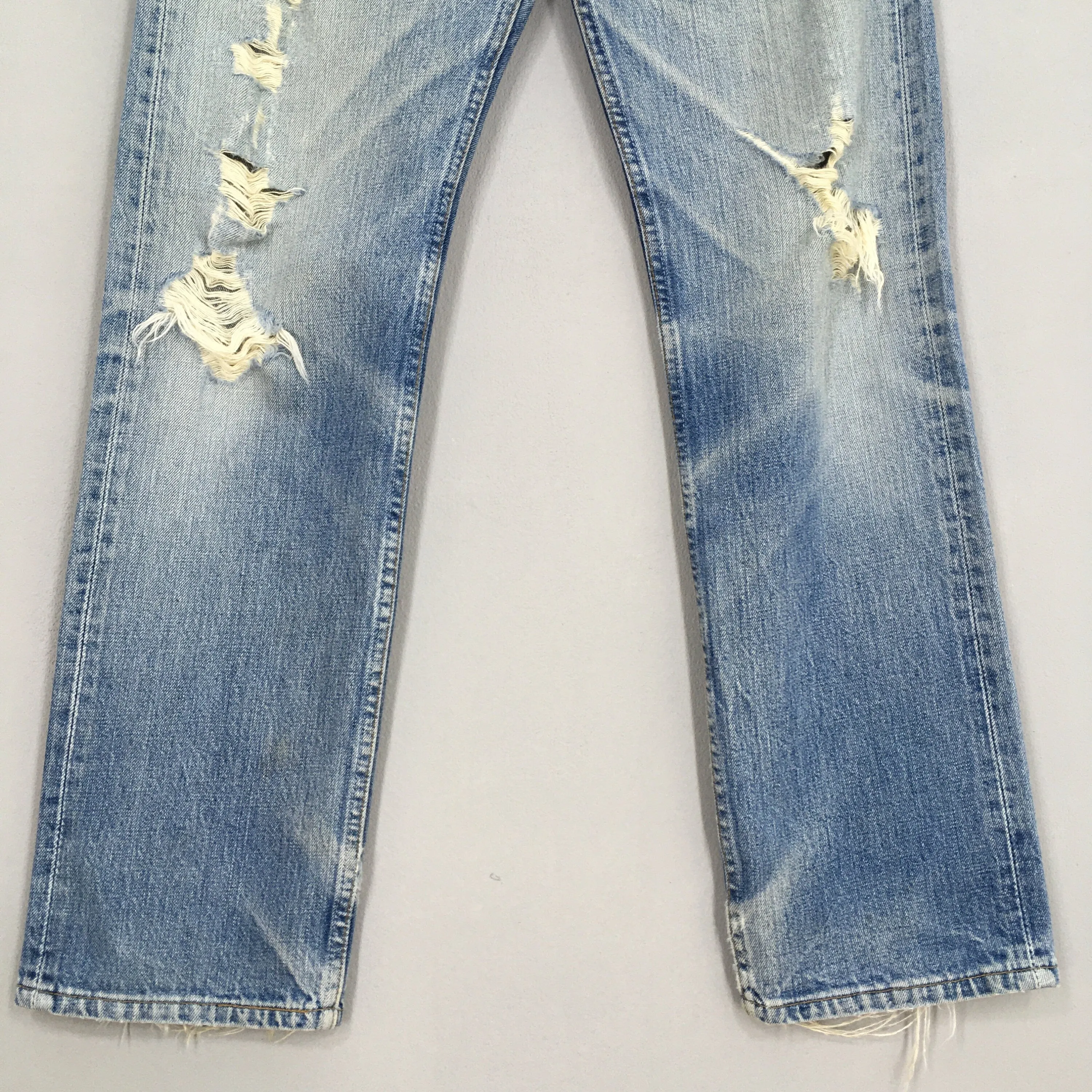 Levi's 501 Distressed Ripped Jeans Stonewash Size 30x31.5