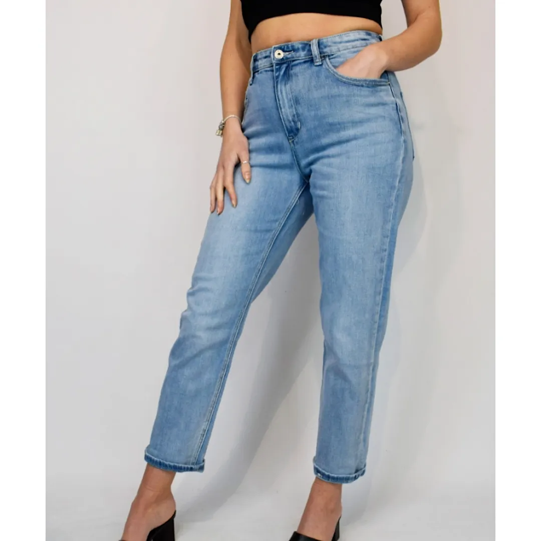Light Denim Wash Mom Jeans