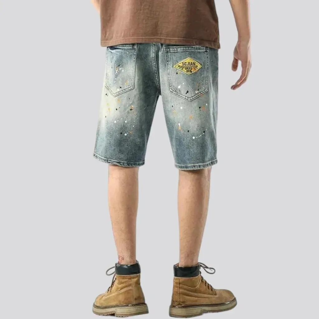 Light-wash men's denim shorts