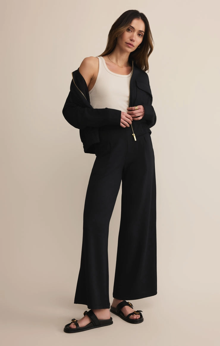 ROUND TRIP PANT Curved Waistline Modern Waist