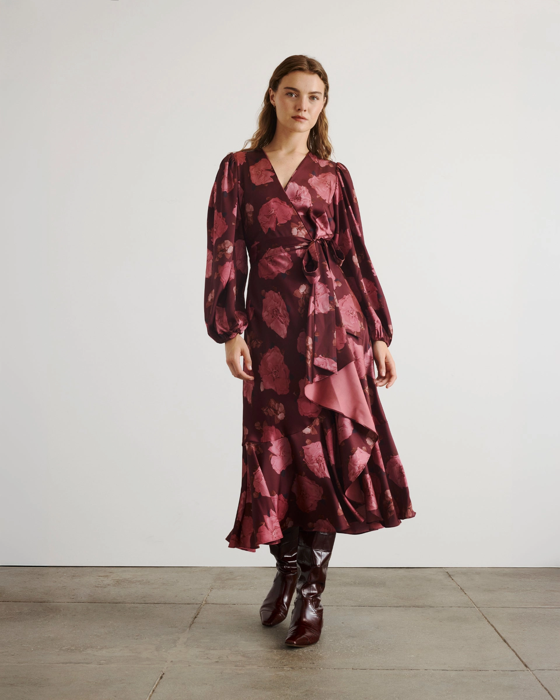 Slim Touch Spring-Season Long Sleeve Blaire Dress