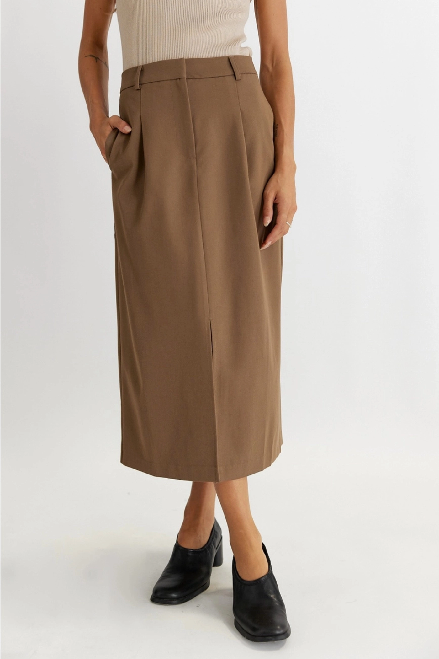Tropical theme Back Slit PENNY TAILORED MIDI SKIRT