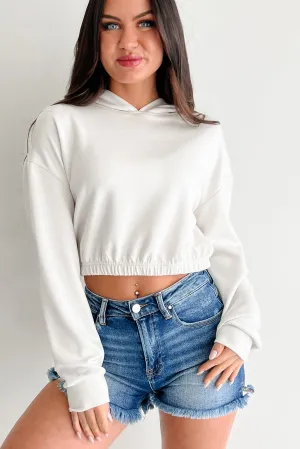 Fitted Shirt BreathableMesh Living In Peace Cropped Hoodie (Chalk)