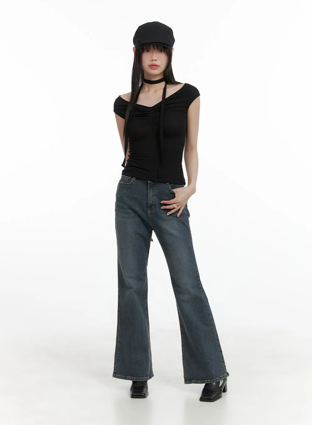 Loose Fit Bootcut Jeans CL412