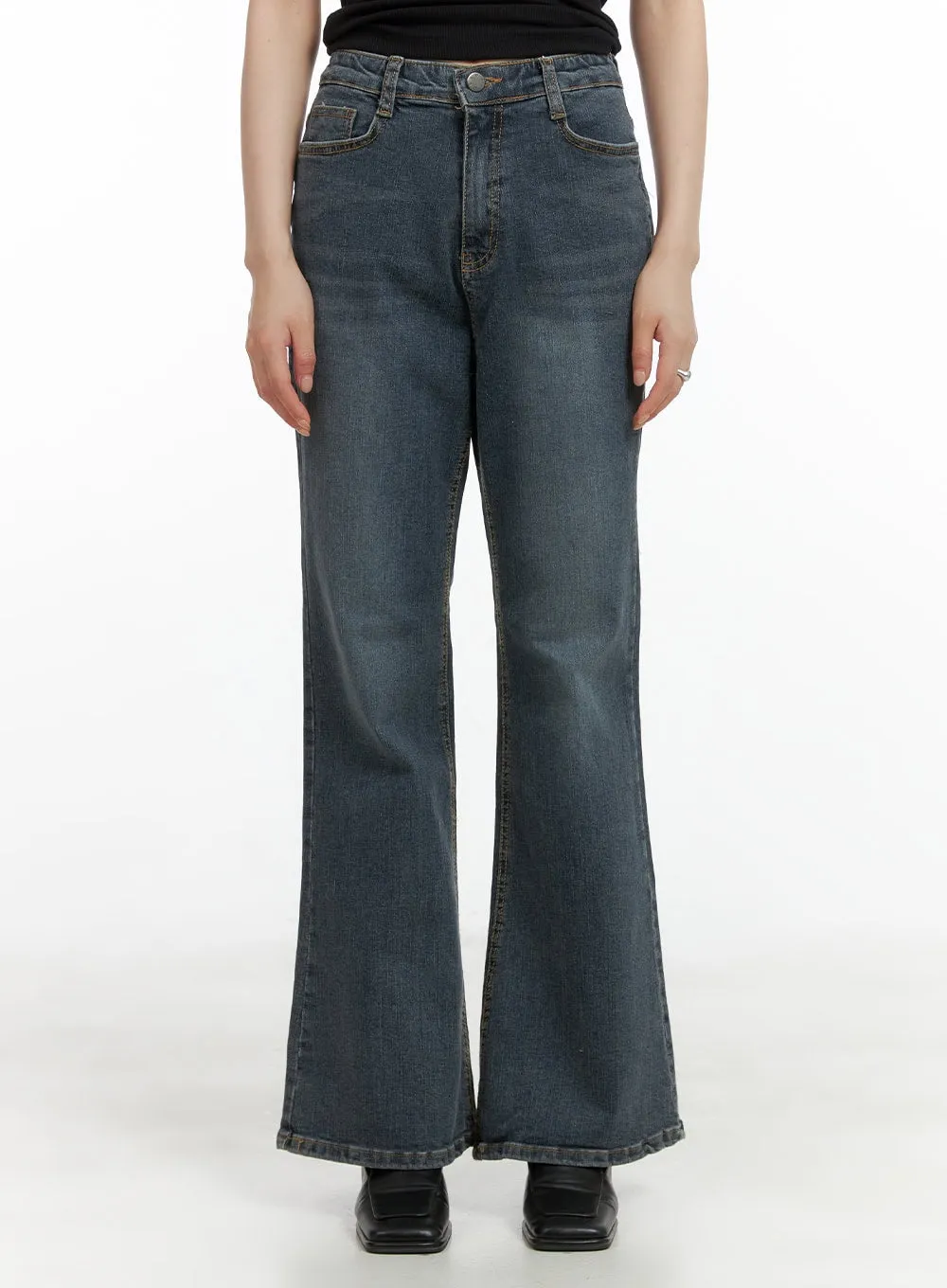 Loose Fit Bootcut Jeans CL412