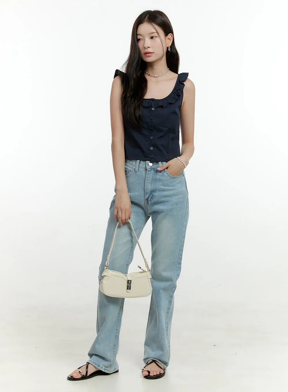 Loose Fit Bootcut Jeans OL422