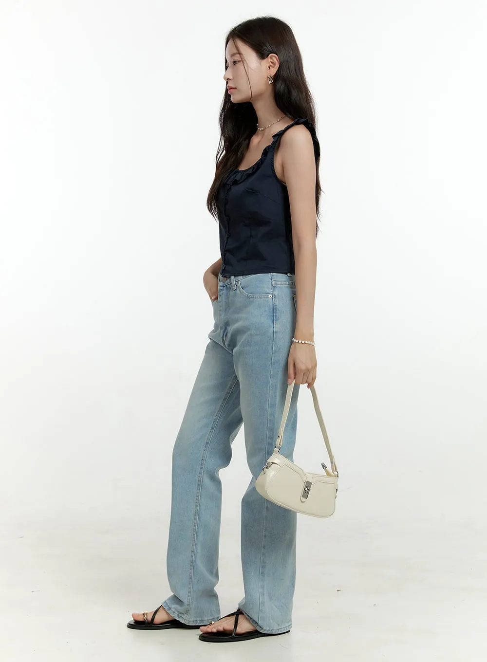 Loose Fit Bootcut Jeans OL422