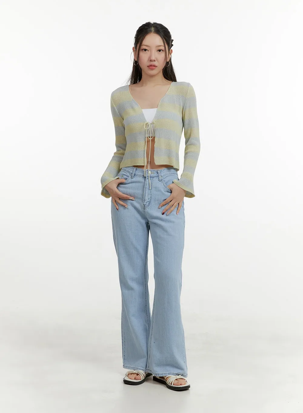 Loose-Fit Bootcut Jeans OY413