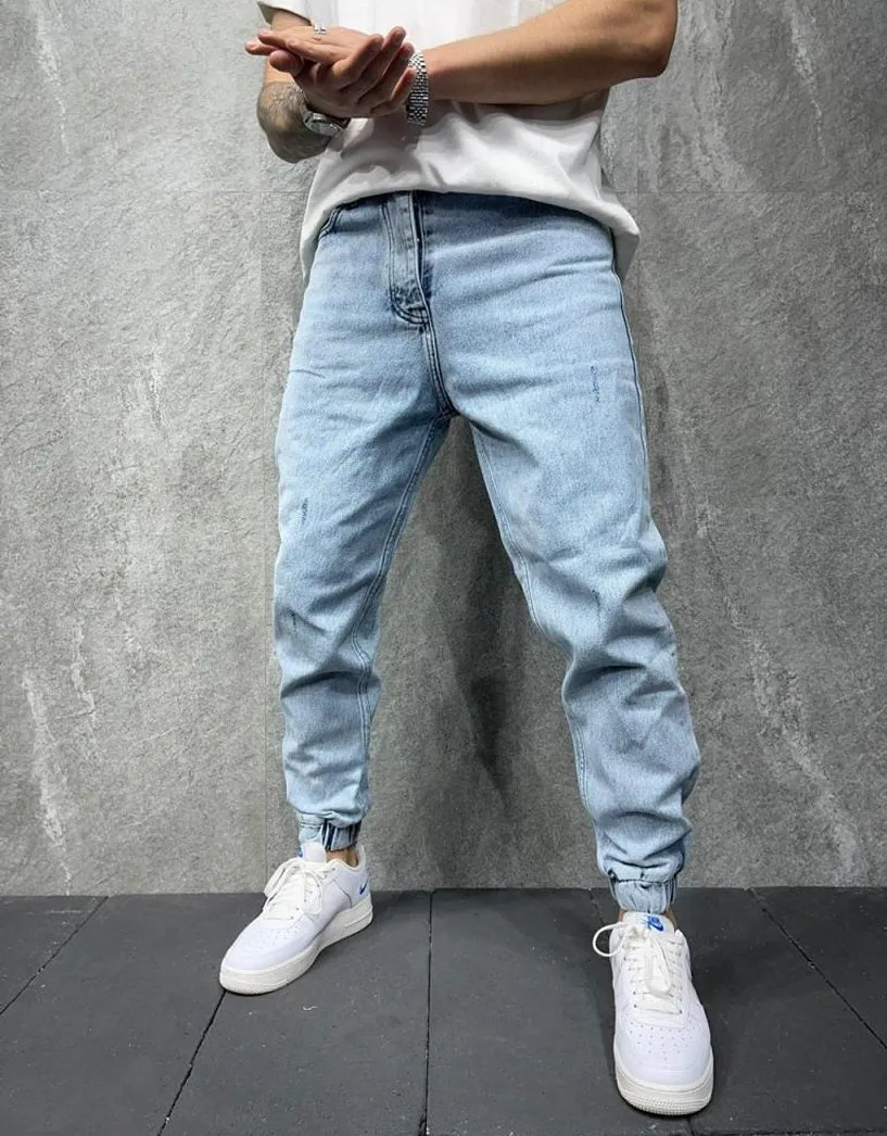 Loose Fit Jeans
