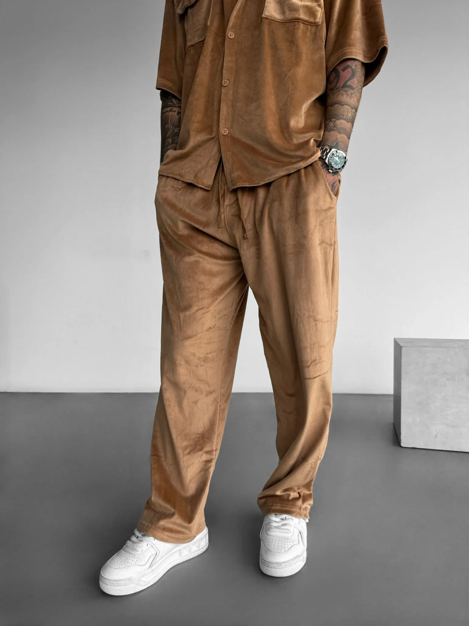 Loose Fit Velvet Trousers - Camel