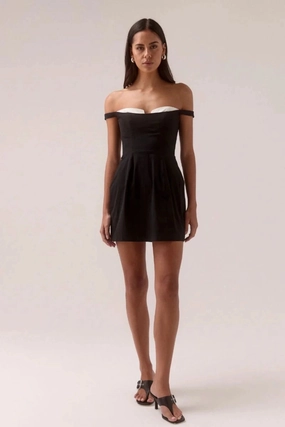 Lure Mini Dress Black/White Casual and Comfy Daily Mood