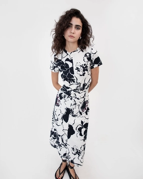 Relaxed Mood Breathable-Lining Mac Dress