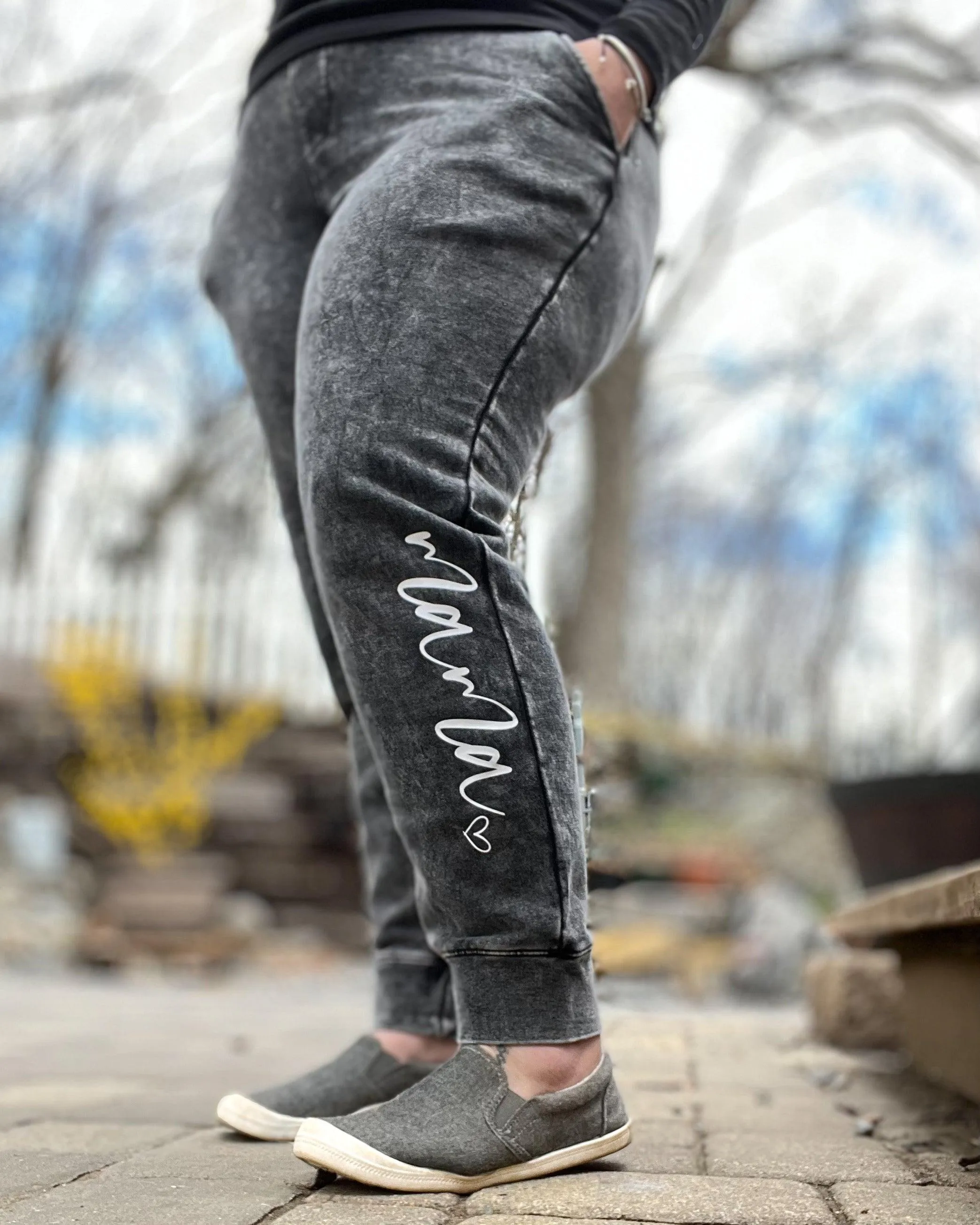 mama | jogger sweatpants