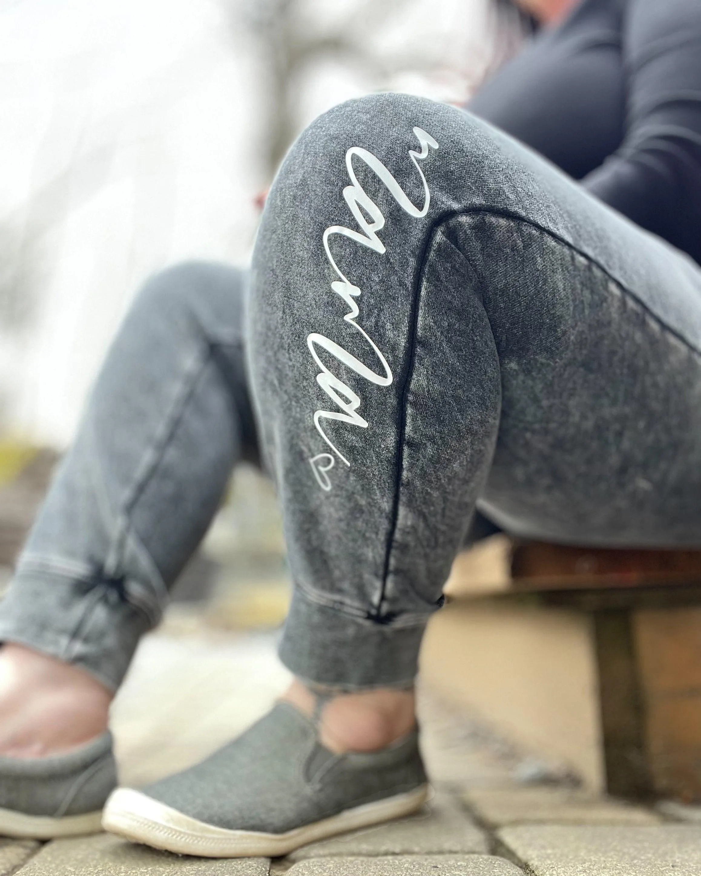 mama | jogger sweatpants