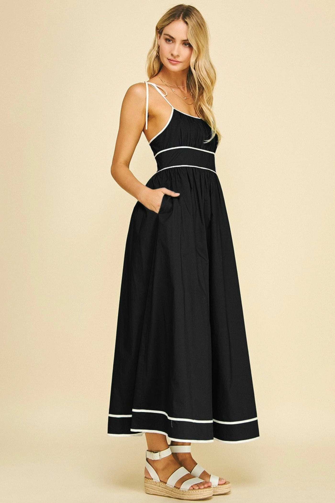 Mood Casual Perfect Design LAURA CONTRAST MAXI DRESS