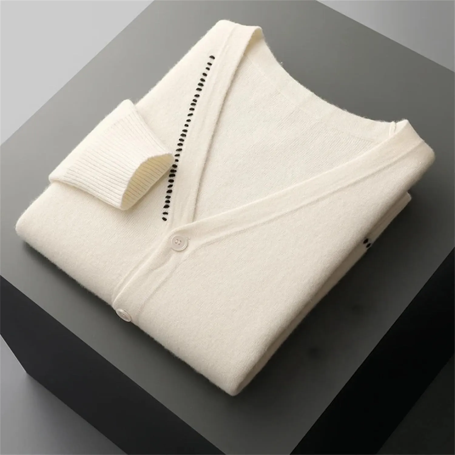 Men's 100 Percent Wool Cardigan Sweater Winter Long Sleeve Button Down Slim Fit Knitted Sweaters Coat