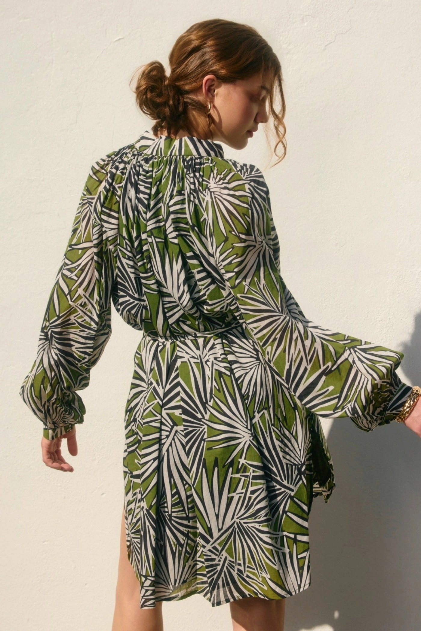 summer look Flattering Cut Wear MEREDITH TROPICAL MINI DRESS
