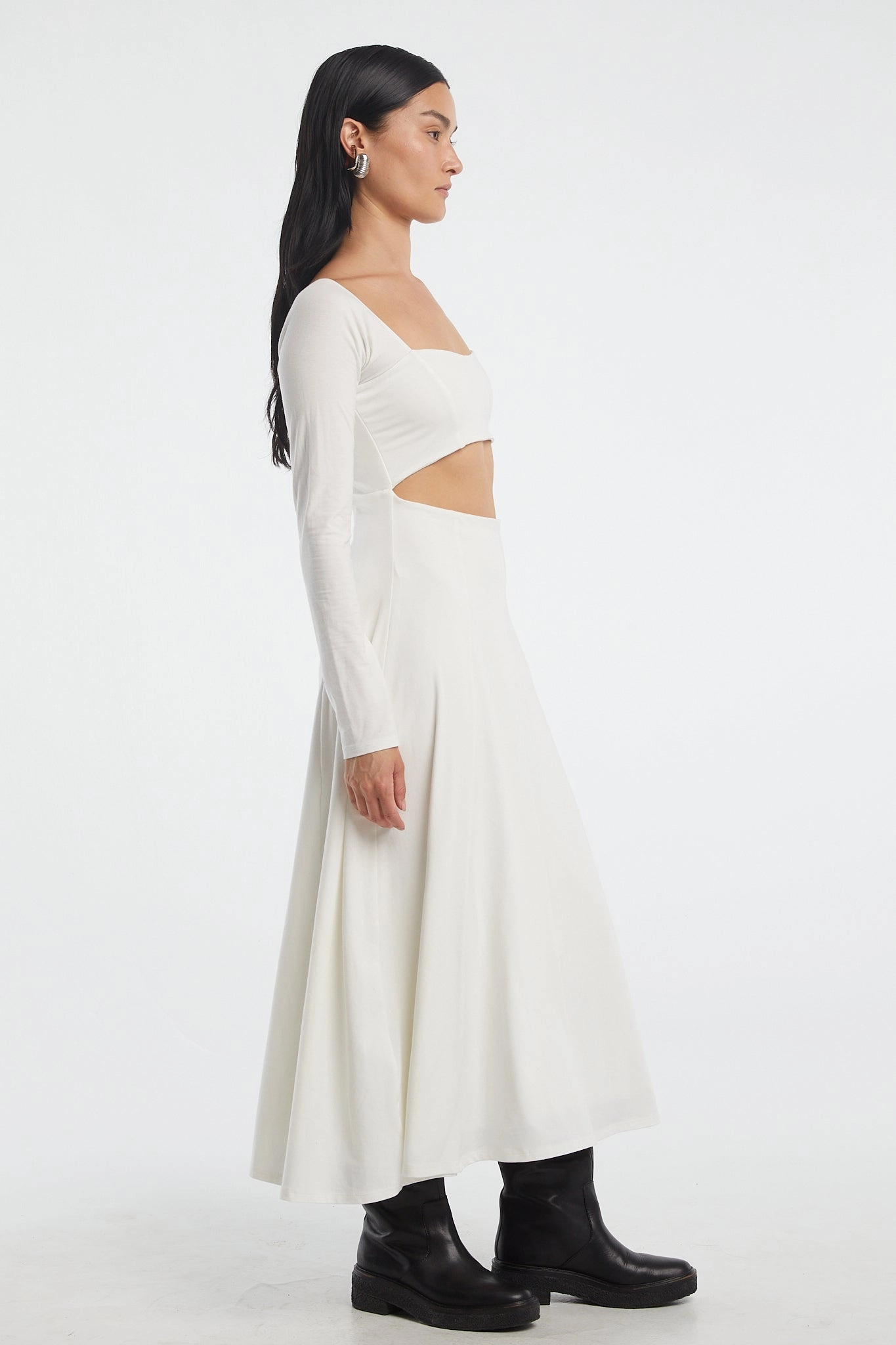 BENISON DRESS Must-have Sharp Look